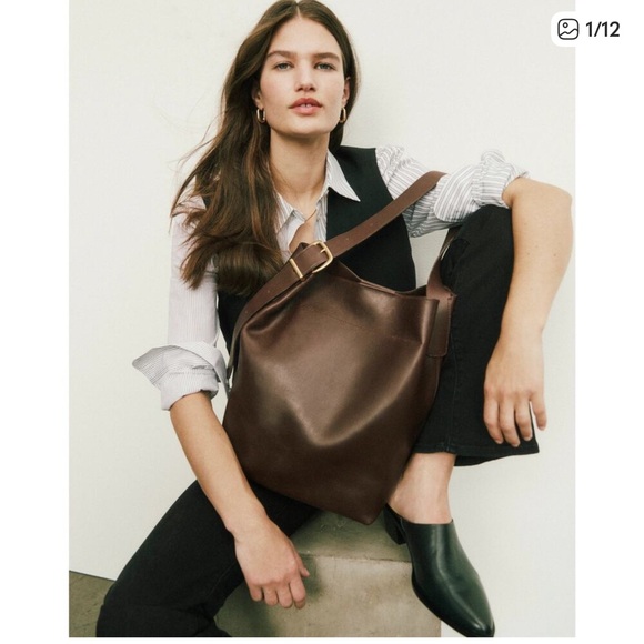 Madewell Handbags - Madewell The Essential Bucket Tote - Chocolate Raisin